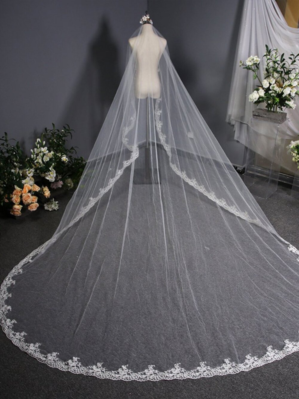 Regal Cathedral Length Bridal Veil 3.8m